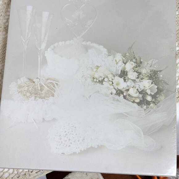 Geopaper Geographics Wedding  8.5x11 Paper 100 Sheets - Picture 1 of 7